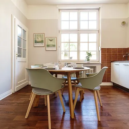 Altbauwohnung Im Zentrum Bocholts *